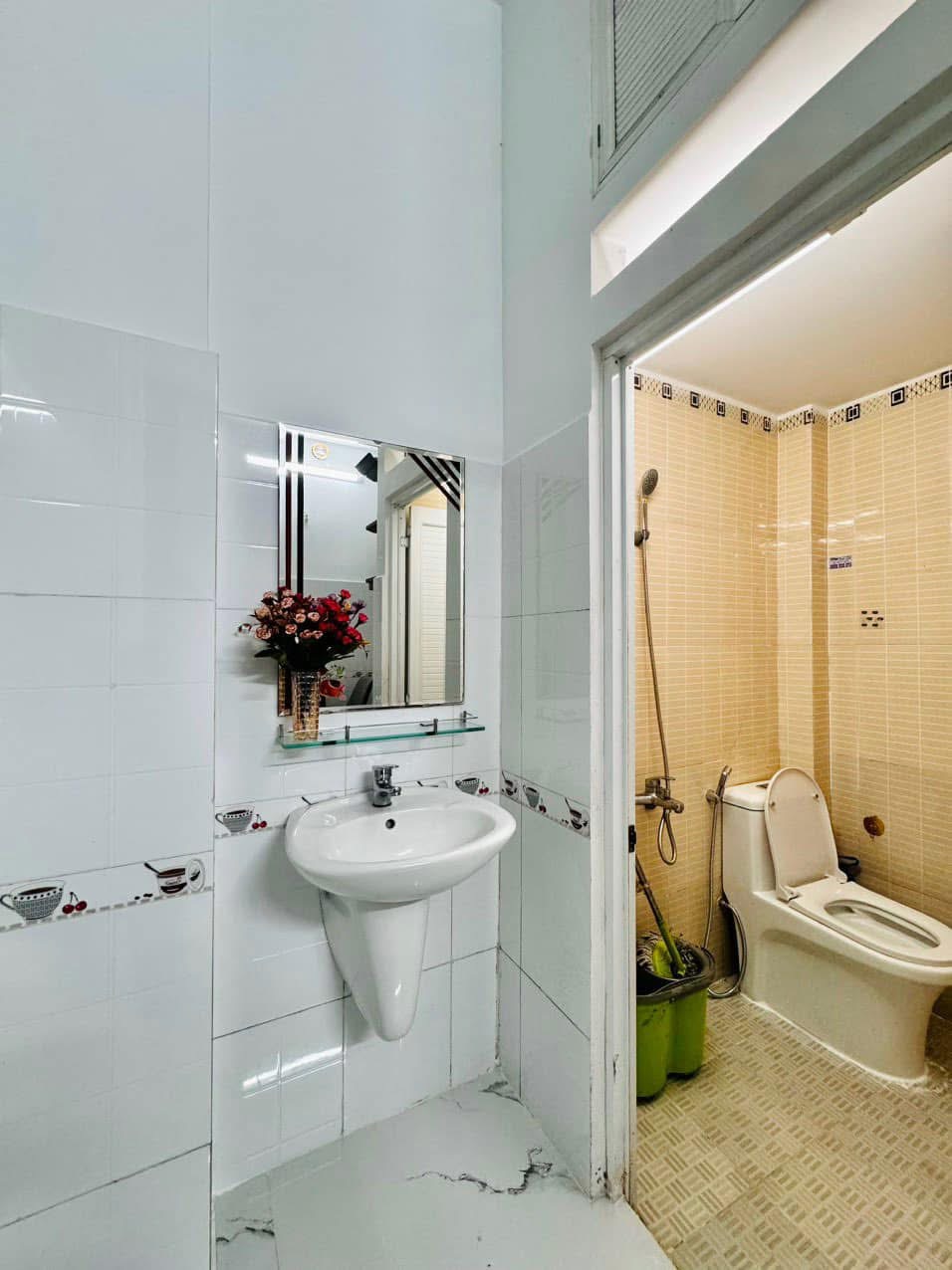 Kẹt tiền bán gấp nhà Nguyễn Thị Thập, Tân Quy, quận 7, giá bán 3,49 tỷ