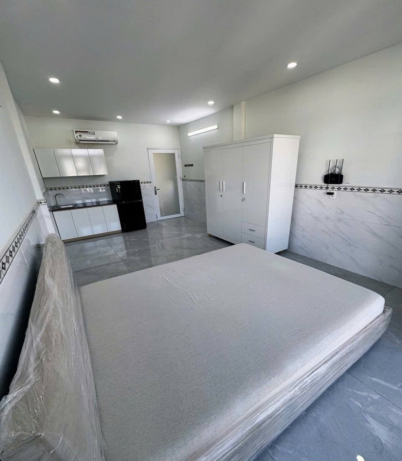 Bán nhà mặt tiền KD, Lê Văn Sỹ, phường 2, Tân Bình, 30m2, 6 tầng, thu nhập 25 triệu.tháng, 10,2 tỷ