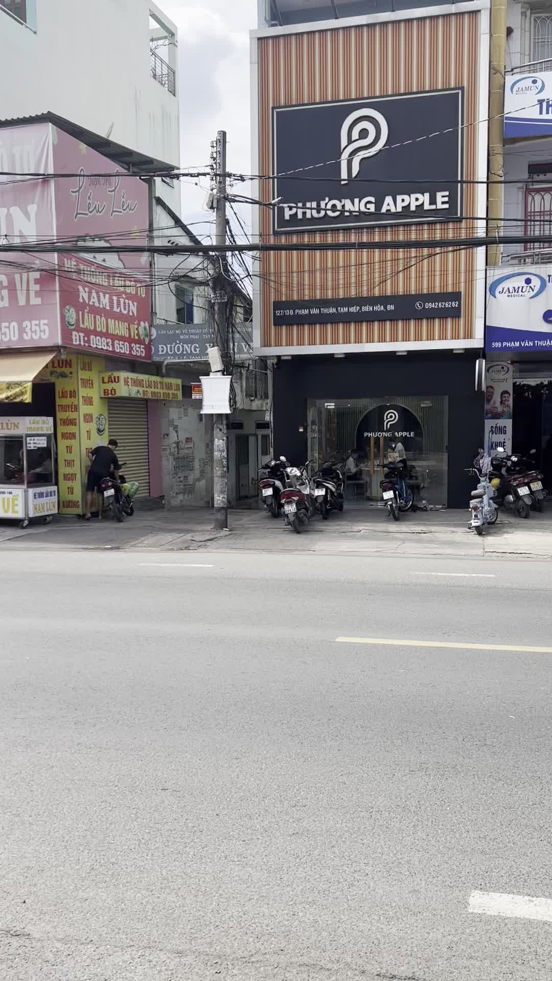 Cho thuê nhà mặt tiền Phạm Văn Thuận, phường Tam Hiệp, Biên Hoà, Đồng Nai