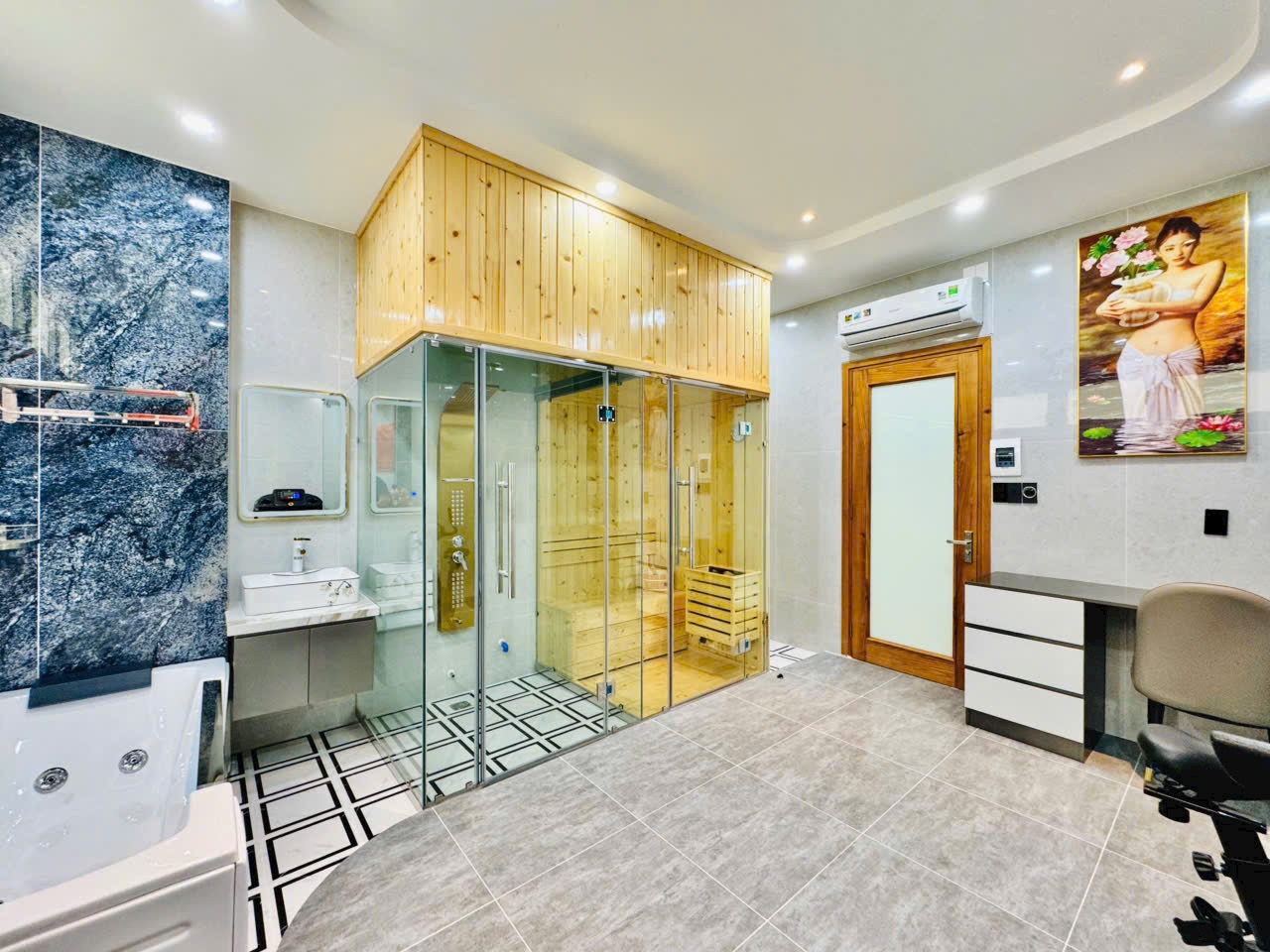 Bán nhà mặt tiền có thang máy đường số 09, phường 08, quận Gò Vấp, Hồ Chí Minh