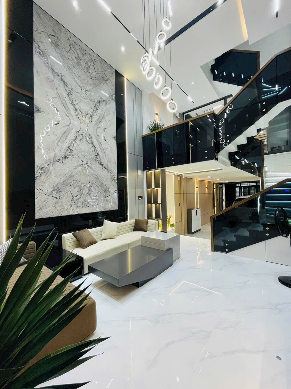 Bán nhà phố đẹp hẻm xe hơi đường Quang Trung, phường 08, quận Gò Vấp, Hồ Chí Minh