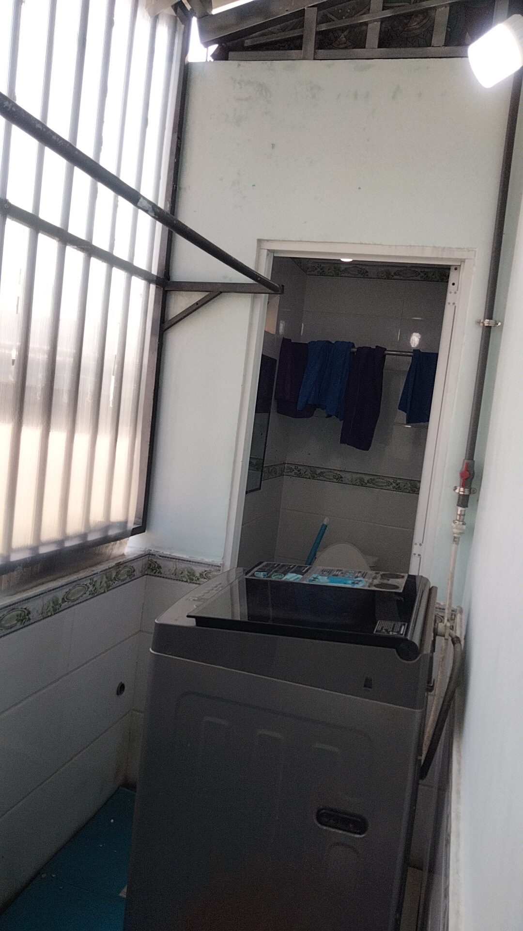 Bán nhà gác lửng khu phố Long Đức 1