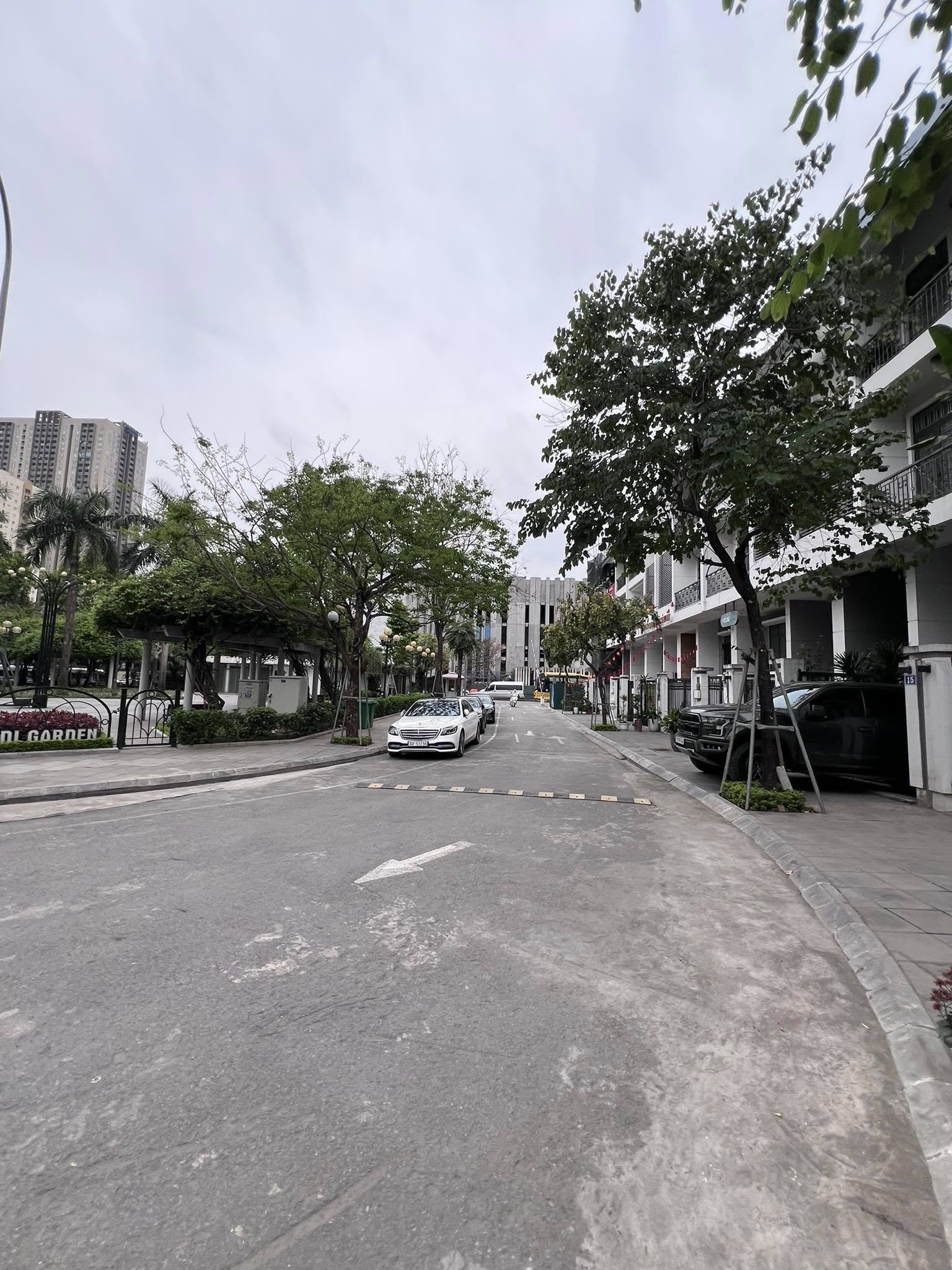 Bán biệt thự Mạc Thái Tông khu đô thị Nam Trung Yên, Cầu Giấy