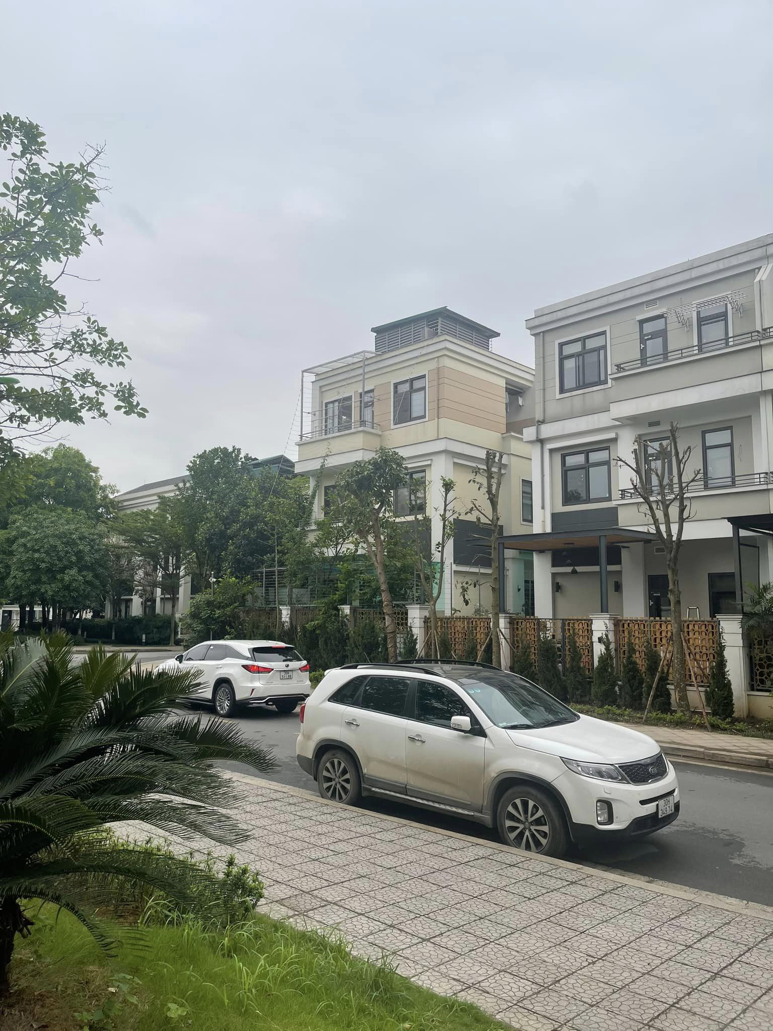 Nhà đẹp Starlake Tây Hồ Tây, thiết kế hiện đại, đầy đủ nội thất chỉ việc xách vali đến ở