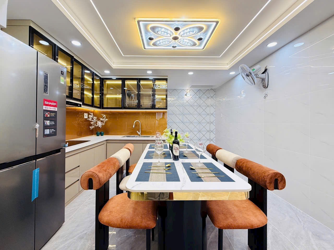 Bán nhà phố thiết kế tuyệt đẹp đường Phạm Văn Chiêu, phường 16, quận Gò Vấp, Hồ Chí Minh