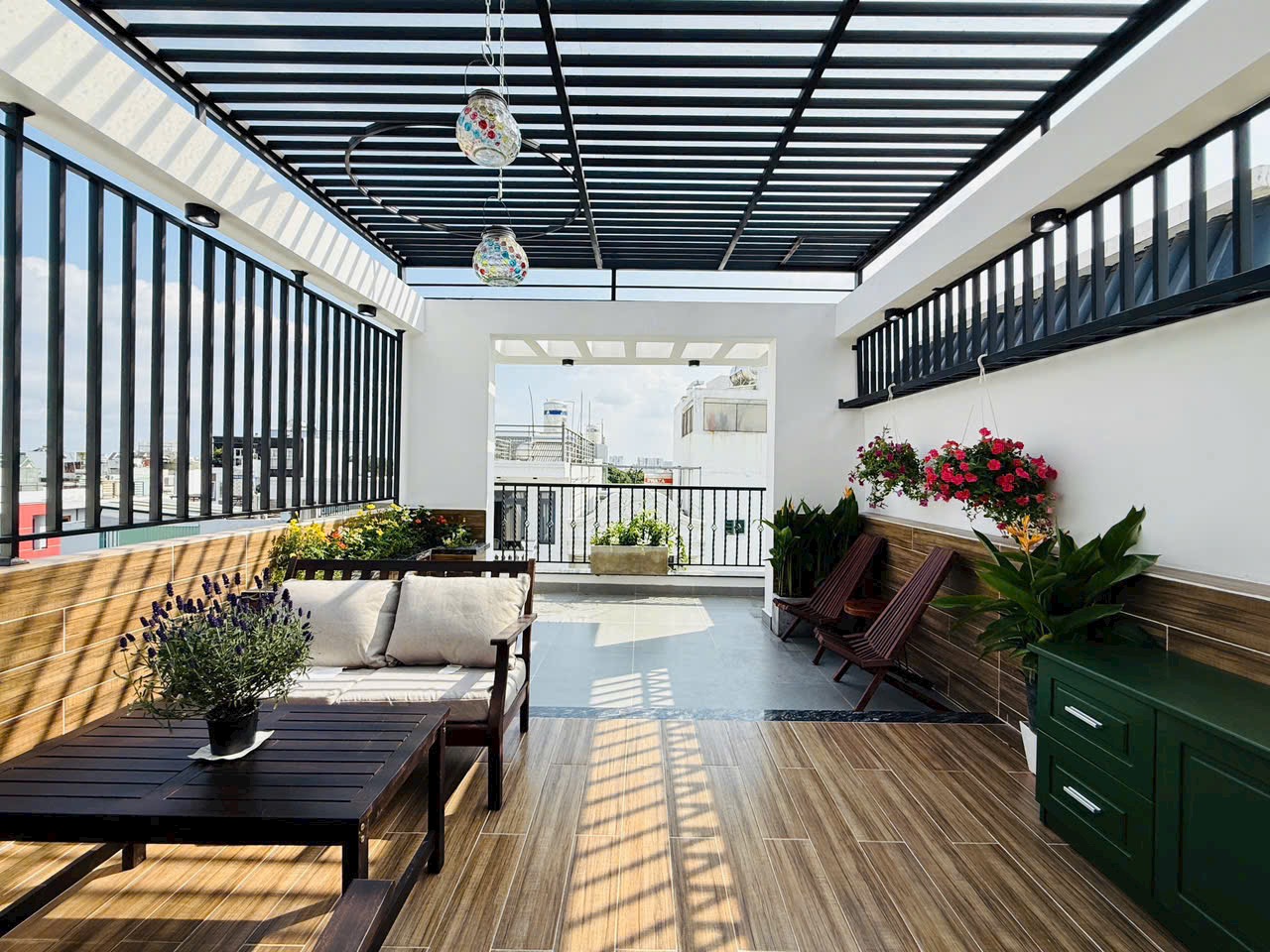 Bán nhà phố đẹp có thang máy đường Phan Huy Ích, phường 14, quận Gò Vấp, Hồ Chí Minh