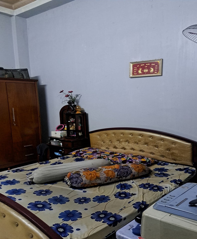 Bán nhà mặt tiền kinh doanh Cộng Hoà, Phường 13, Tân Bình, 80m², 3 tầng, giá rẻ nhất con đường