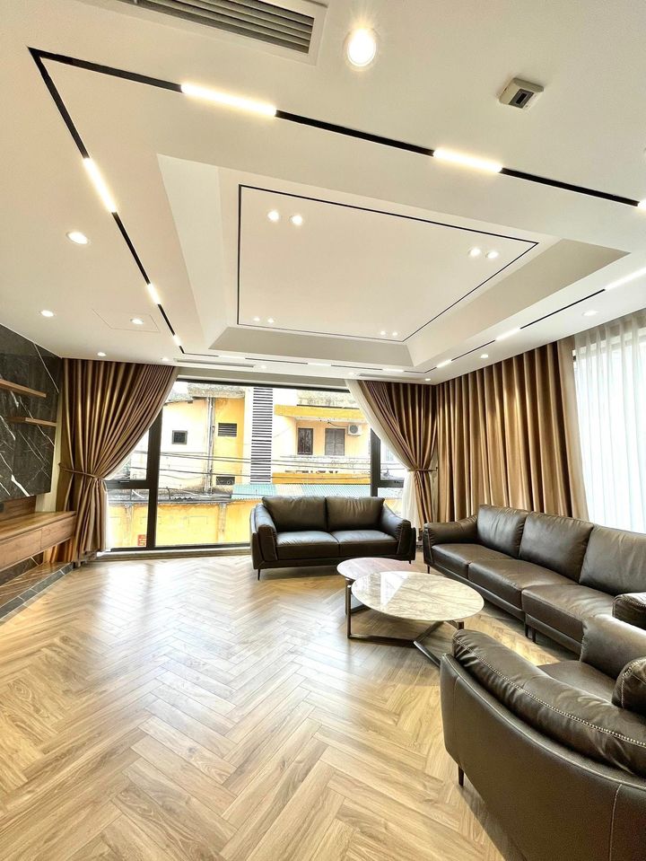 Nhà mặt đường Kim Chung, khu đô thị Hinode 40m2, 5 tầng, kinh doanh, gara ô tô