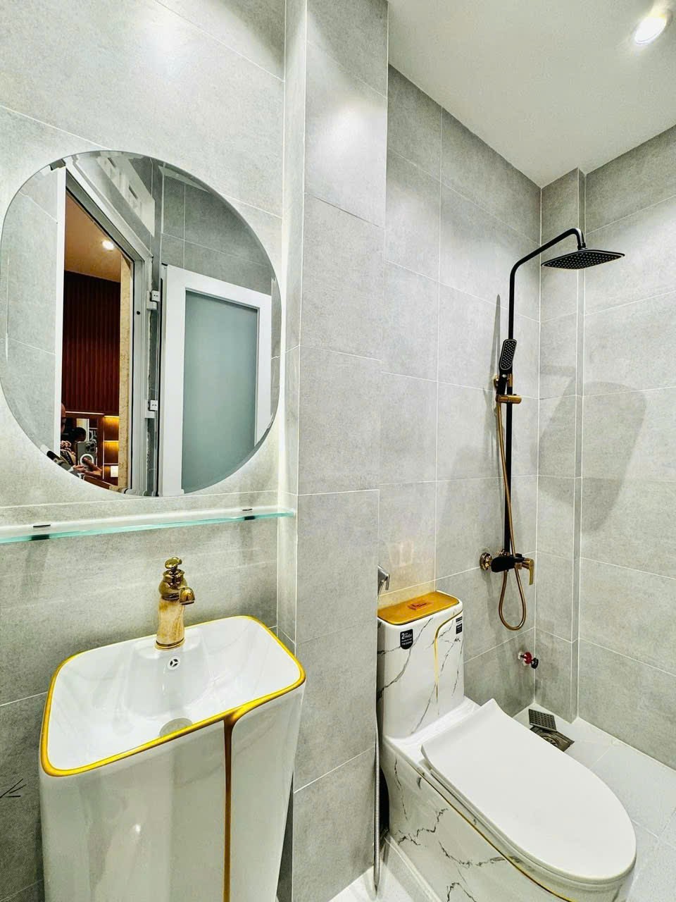 Cần bán gấp căn nhà 60m2, 4 phòng ngủ, phường An Phú, Thủ Đức