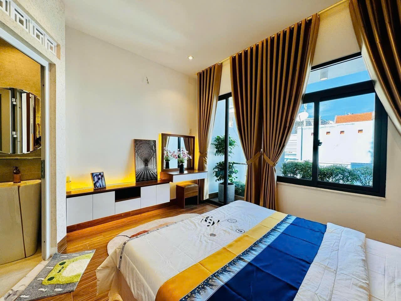 Cần bán gấp căn nhà 60m2, 4 phòng ngủ, phường An Phú, Thủ Đức