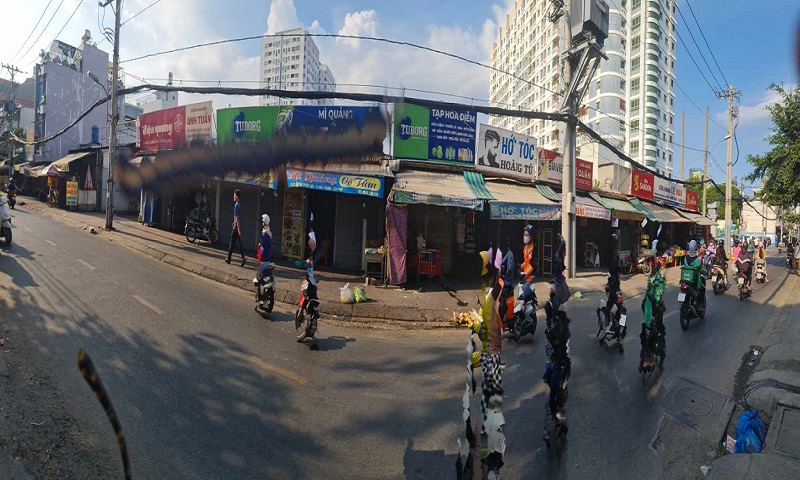 Bán nhà mặt tiền kinh doanh Huỳnh Thiện Lộc, Hoà Thạnh, Tân Phú, 2663m2, cấp 4, nhỉnh 80 triệu/m2