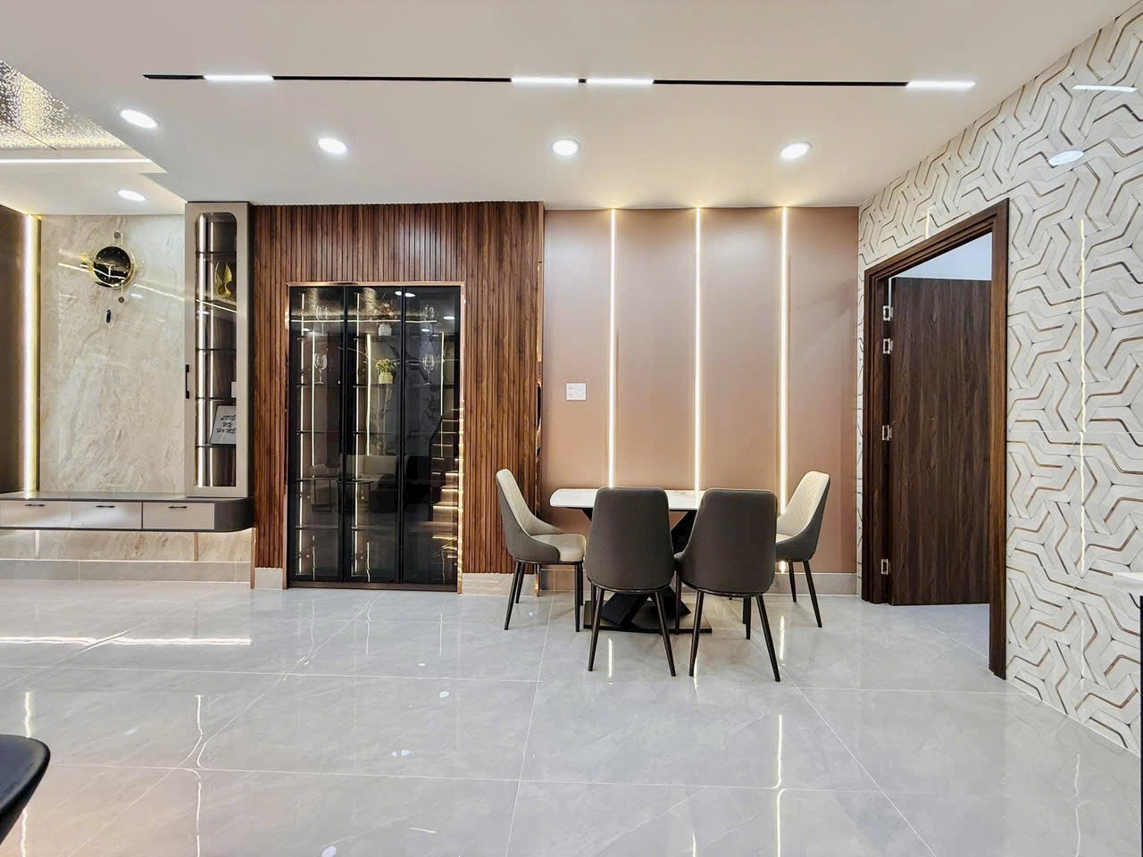 Bán nhà phố đẹp đường số 3, phường 08, quận Gò Vấp, Hồ Chí Minh