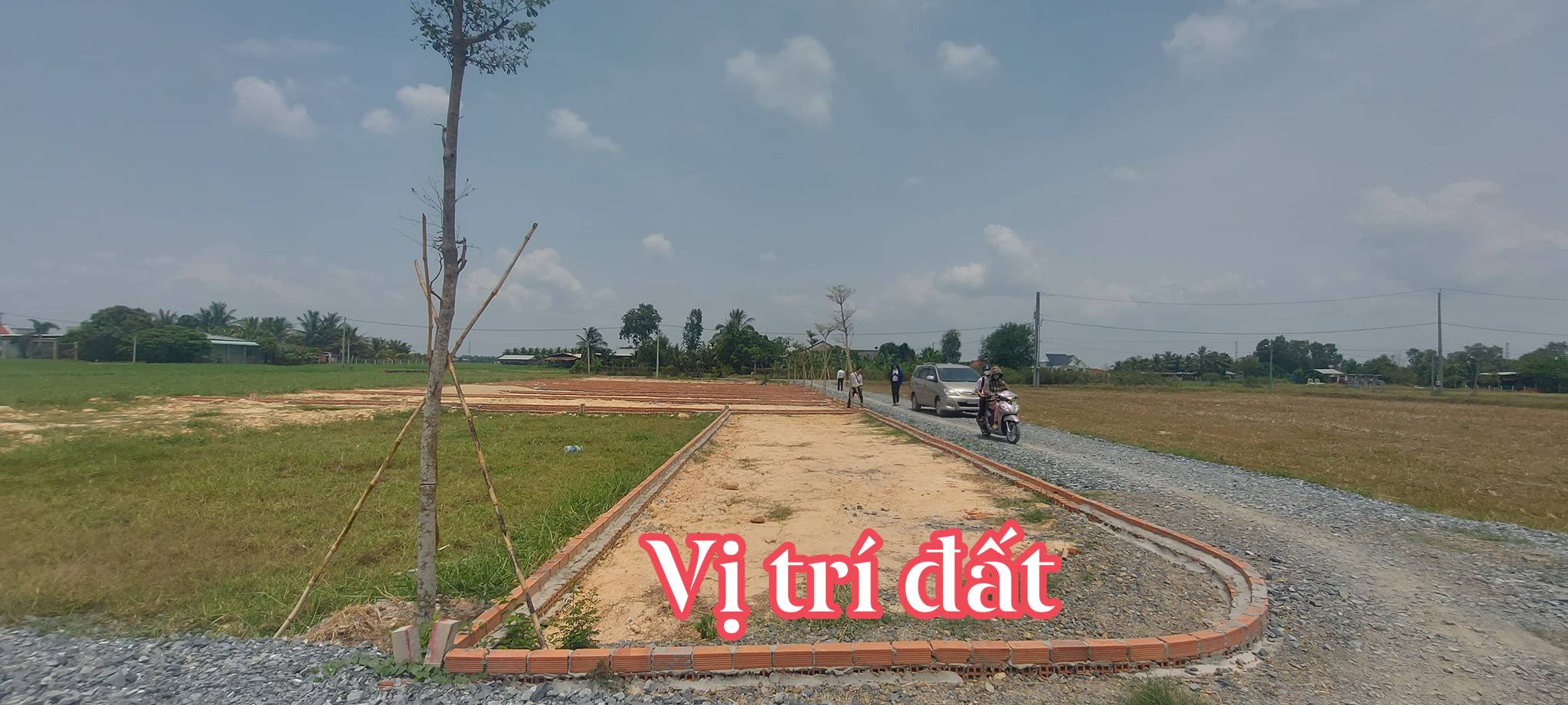 Bán 4 lô đất dân 120m2 - kế bên dự án Vinhomes Hậu Nghĩa - giá đầu tư cho anh chị ạ