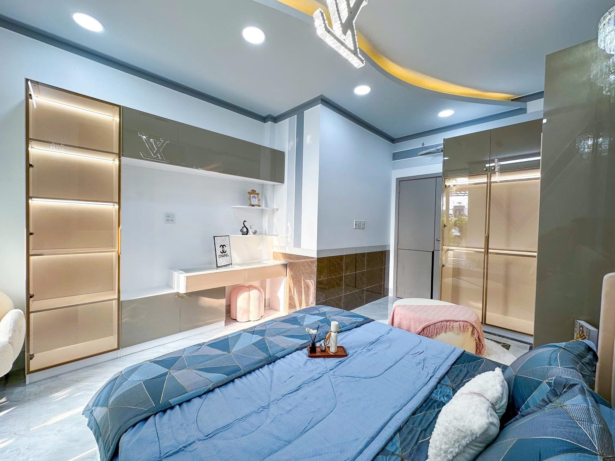 Cho thuê nhà trệt, lầu, full nội thất cao cấp hẻm giáp đường số 1 khu Giảng Viên thông ra hẻm đường Bờ Hồ Búng Xáng