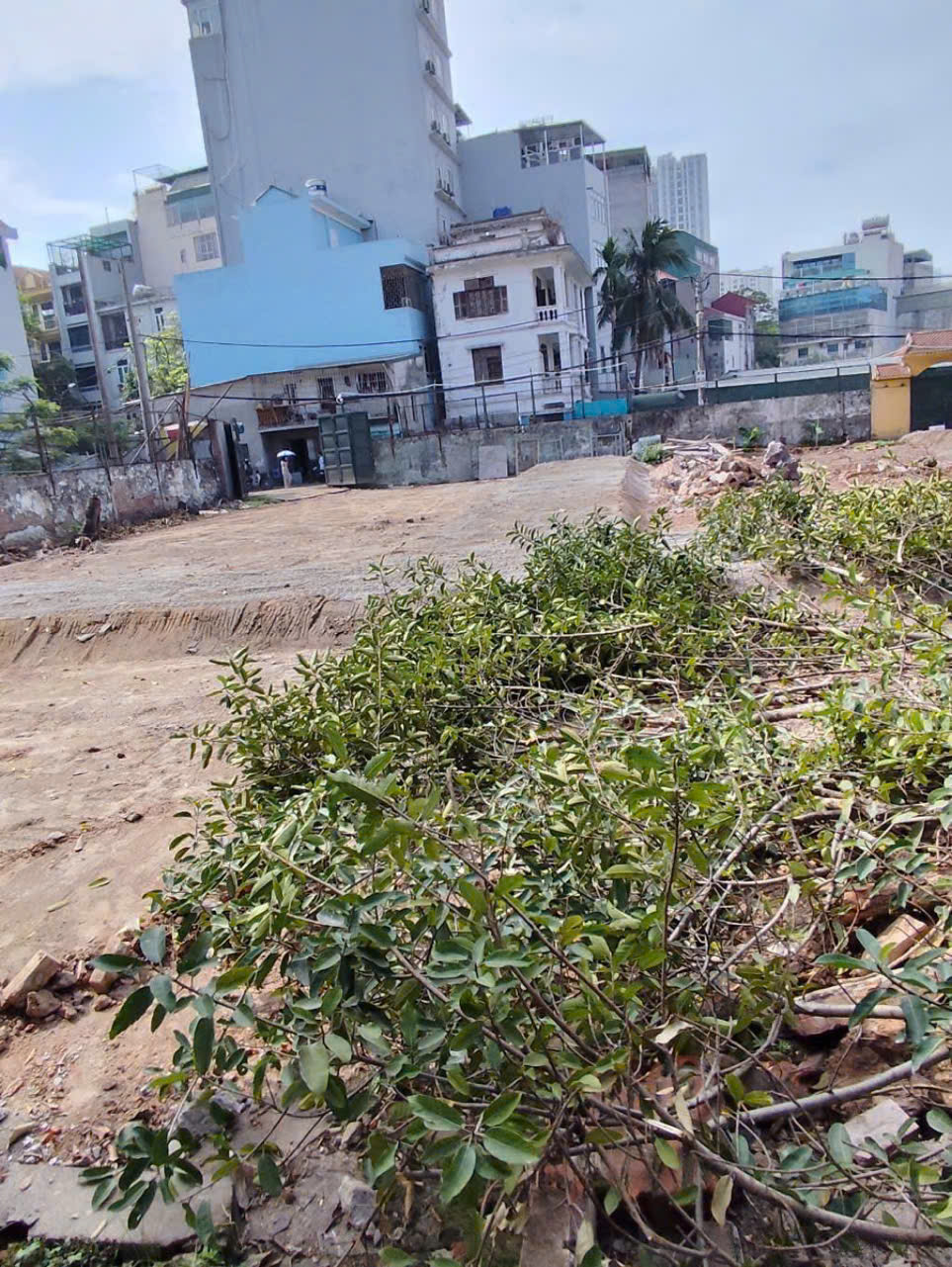 Bán nhà 31 căn ô tô đỗ cửa vào nhà Giải Phóng, diện tích 45m2, giá chỉ từ 7,5 tỷ