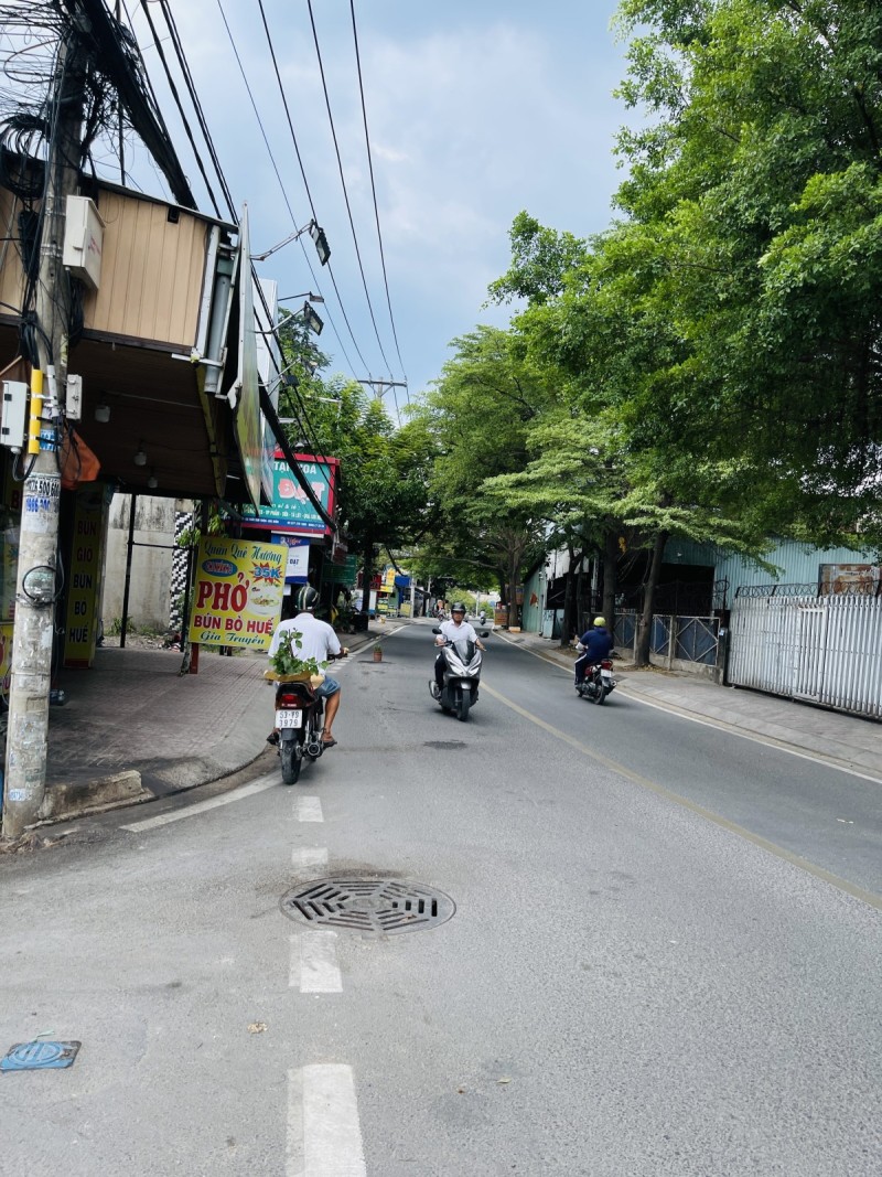 Bán lô đất 1149m2 - xây trọ - đầu tư - Thới Tam Thôn - Hóc Môn - gọi cho em dẫn đi xem đất ạ