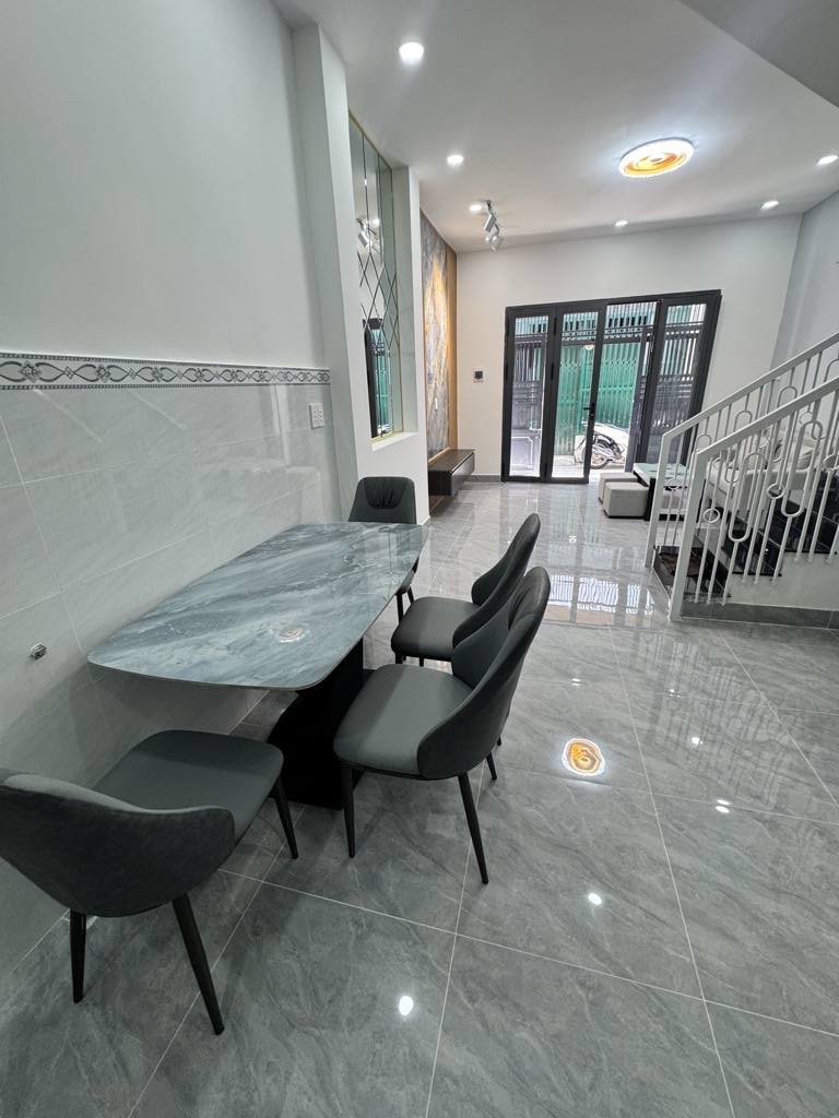 Bán nhà đẹp 40m2 - 2 phòng ngủ - 2wc - Nguyễn Sỹ Sách - Tân Bình - dọn vào ở ngay