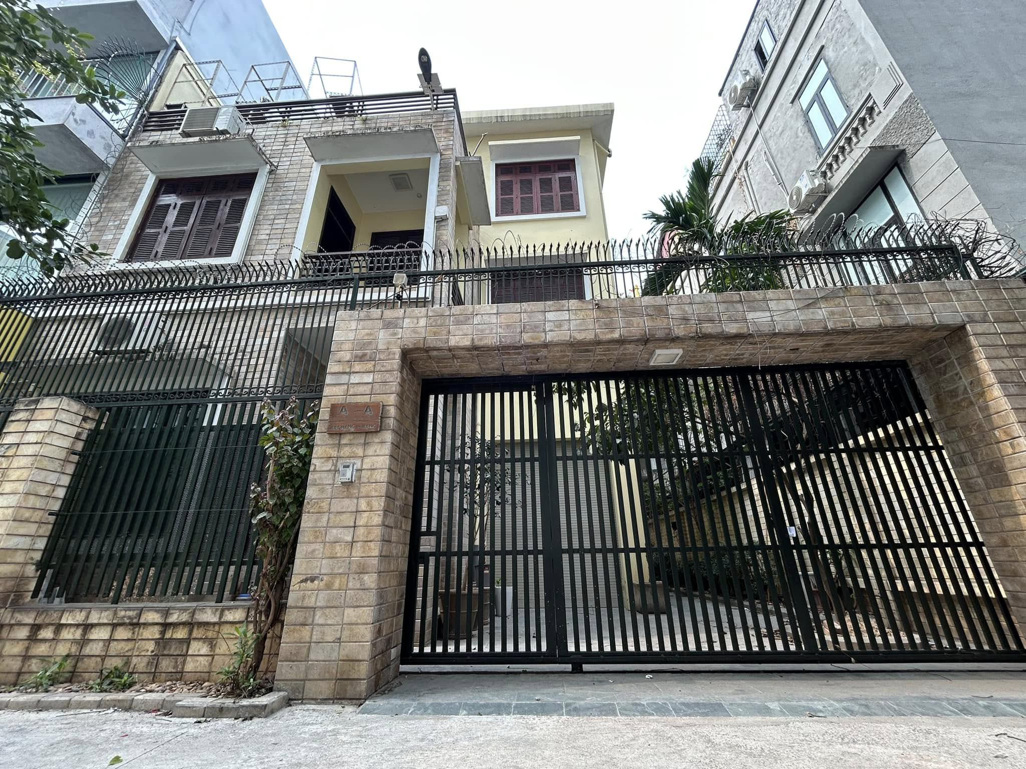 Chính chủ bán biệt thự Mễ Trì ngay gần Bộ Ngoại Giao giá tốt