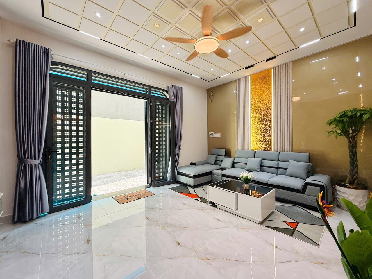 Bán nhà phố đẹp đường Thống Nhất, phường 11, quận Gò Vấp, Hồ Chí Minh