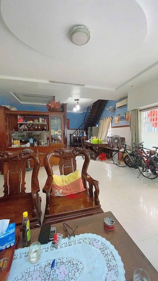 Căn nhà rộng rãi 70m², ngang 6m, hẻm xe hơi, gần đại học Công Thương, giá chỉ 7,7 tỷ