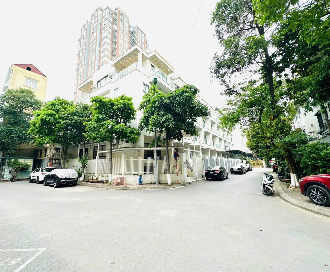 Bán nhà Nguyễn Trãi, Thanh Xuân – lô góc, 6 tầng có hầm, gần Vinhomes Royal City - giá tốt