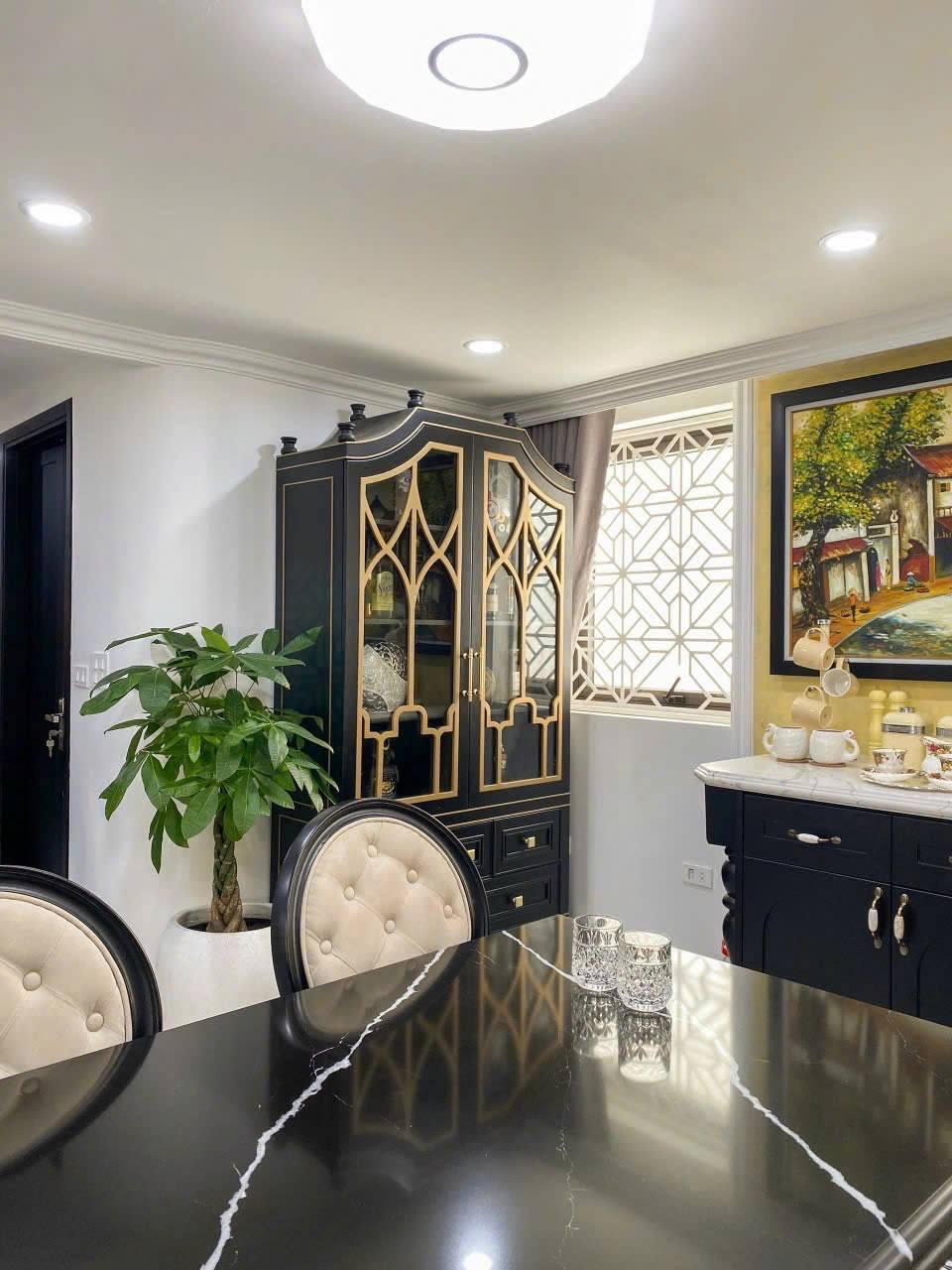 Nhà Phố Nghi Tàm, Tây Hồ - Hoàn Thiện Đẹp, Nội Thất Tiền Tỷ