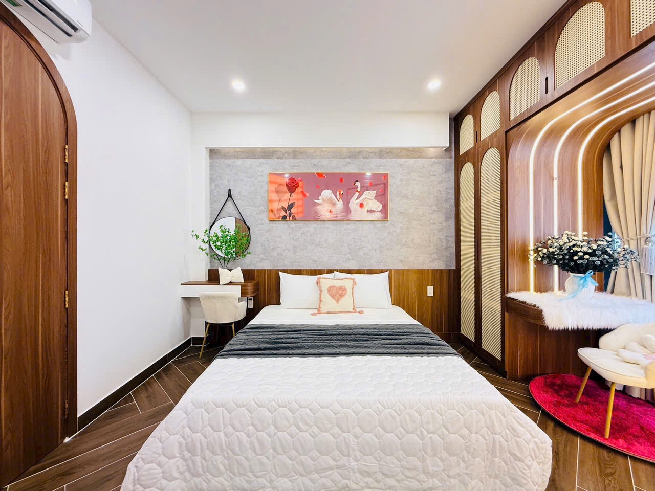 Bán siêu phẩm nhà phố thiết kế đẹp có thang máy đường Phạm Văn Chiêu, quận Gò Vấp, Hồ Chí Minh