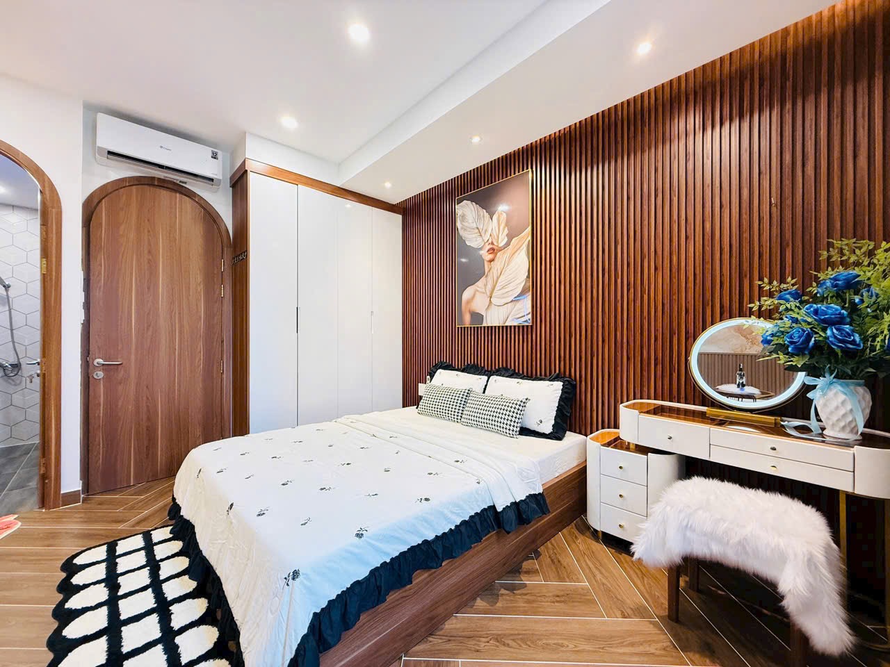 Bán siêu phẩm nhà phố thiết kế đẹp có thang máy đường Phạm Văn Chiêu, quận Gò Vấp, Hồ Chí Minh