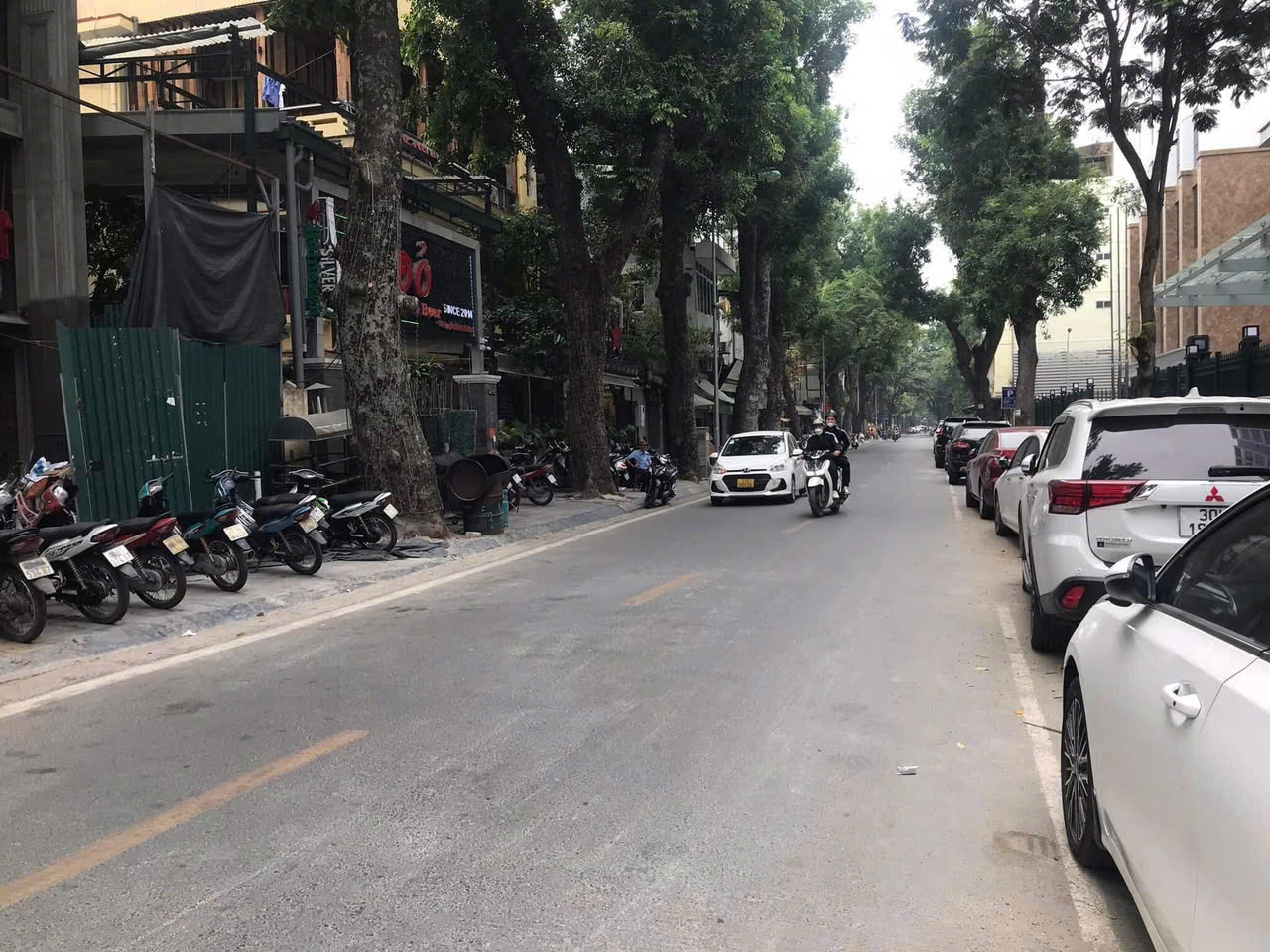 Bán nhà mặt phố Nguyễn Bỉnh Khiêm trung tâm quận Hai Bà Trưng gần Vincom Bà Triệu