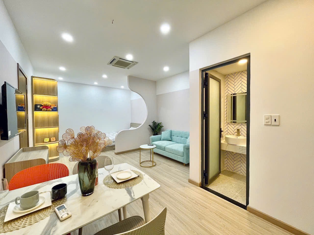 Bán toà nhà căn hộ dịch vụ đường Trường Chinh, phường 15, quận Tân Bình, Hồ Chí Minh