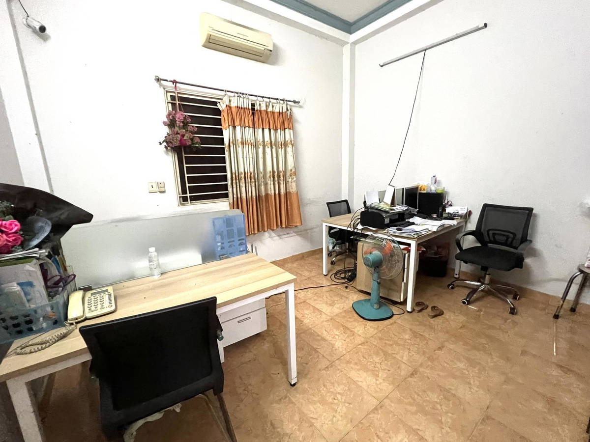 Bán nhà mặt tiền Tân Phú – Gần chợ Tân Hương – 84m², 3 tầng