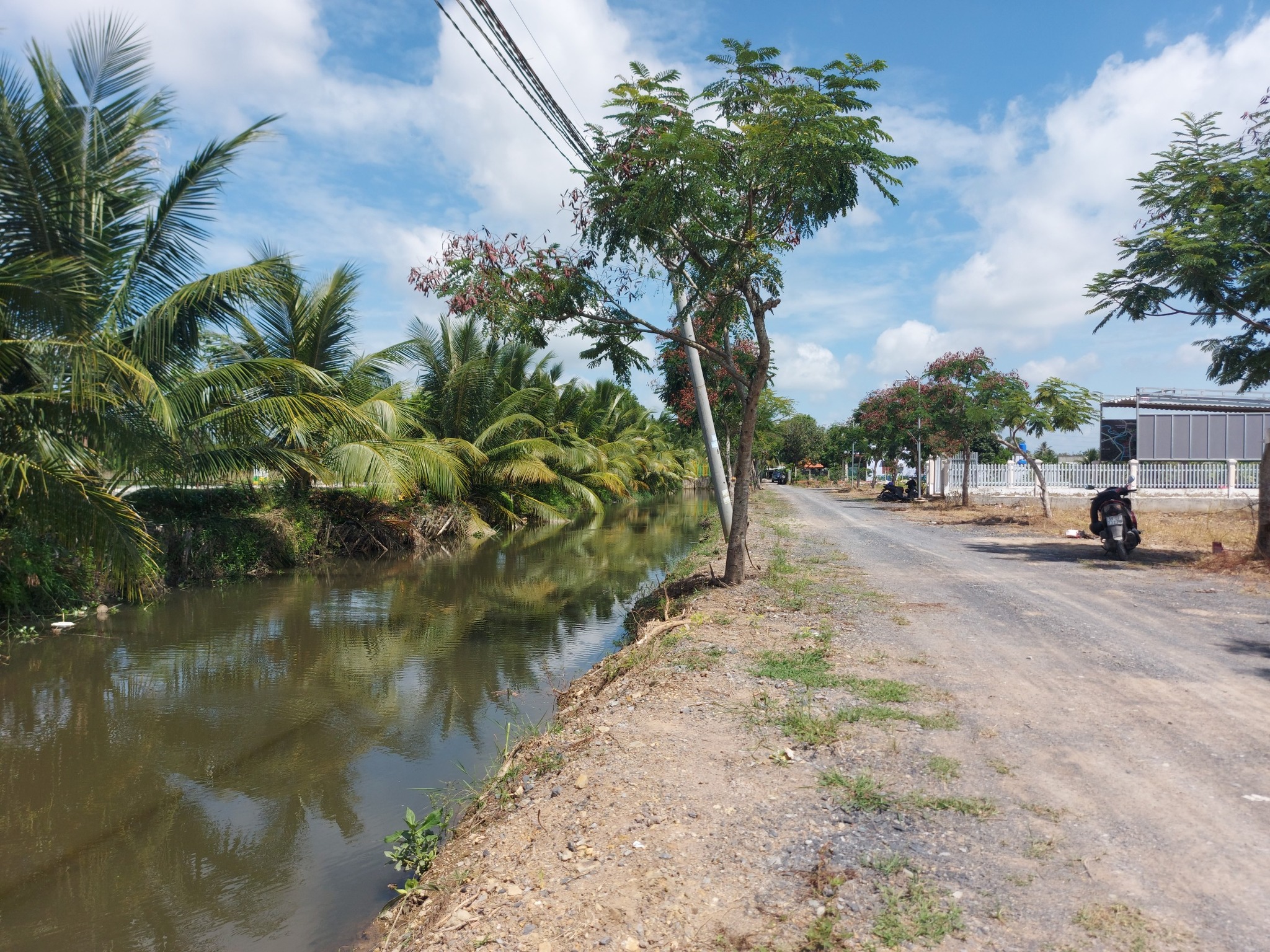 Chủ gửi bán lô đất 500m2 làm nhà vườn nghỉ dưỡng homestay giá rẻ - giá đầu tư