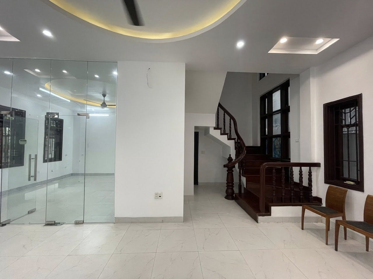 Biệt thự Mỗ Lao, Hà Đông, lô góc, 2 mặt tiền, xung quanh tiện ích, giá tốt