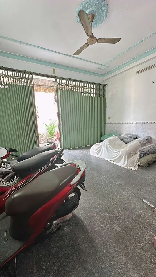 Căn hộ dịch vụ Trịnh Đình Thảo 85m², xây 4 tầng, 10 phòng kín, kinh doanh dòng tiền, giá 9,5 tỷ