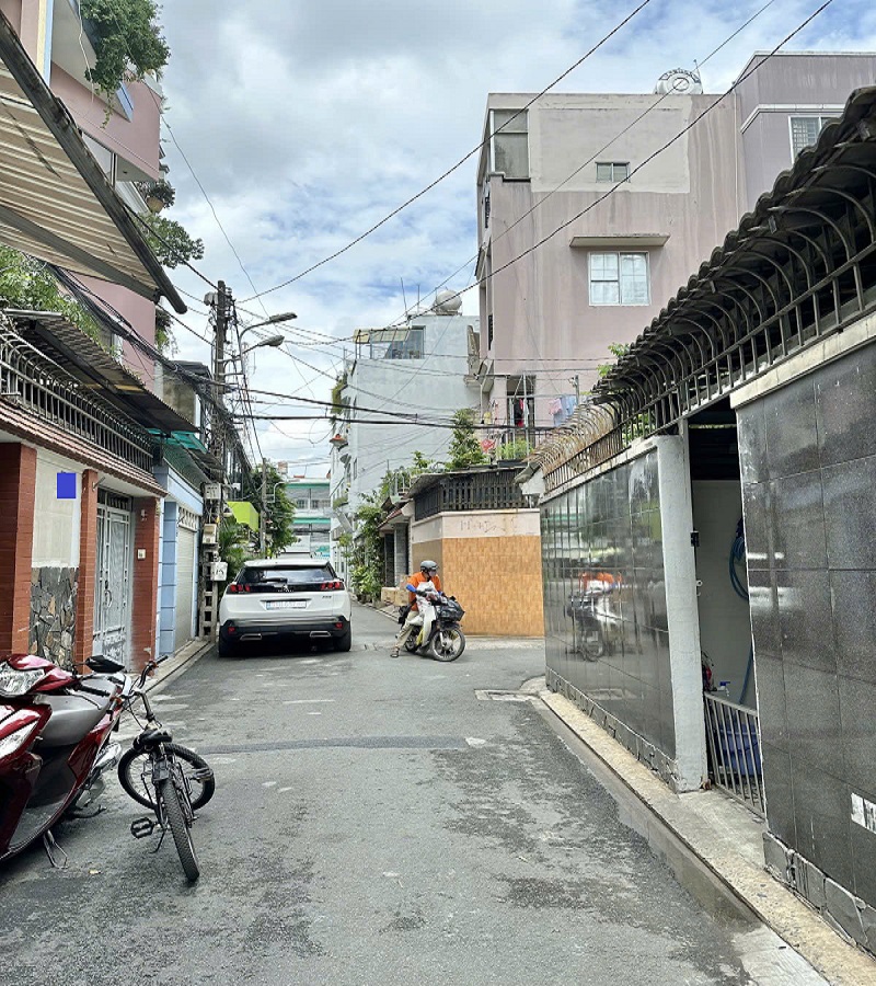 Bán nhà hẻm xe hơi thông ngay Lăng Cha Cả, phường 4, Tân Bình, 100m2, 3 tầng, ngang 5m, 6 phòng ngủ