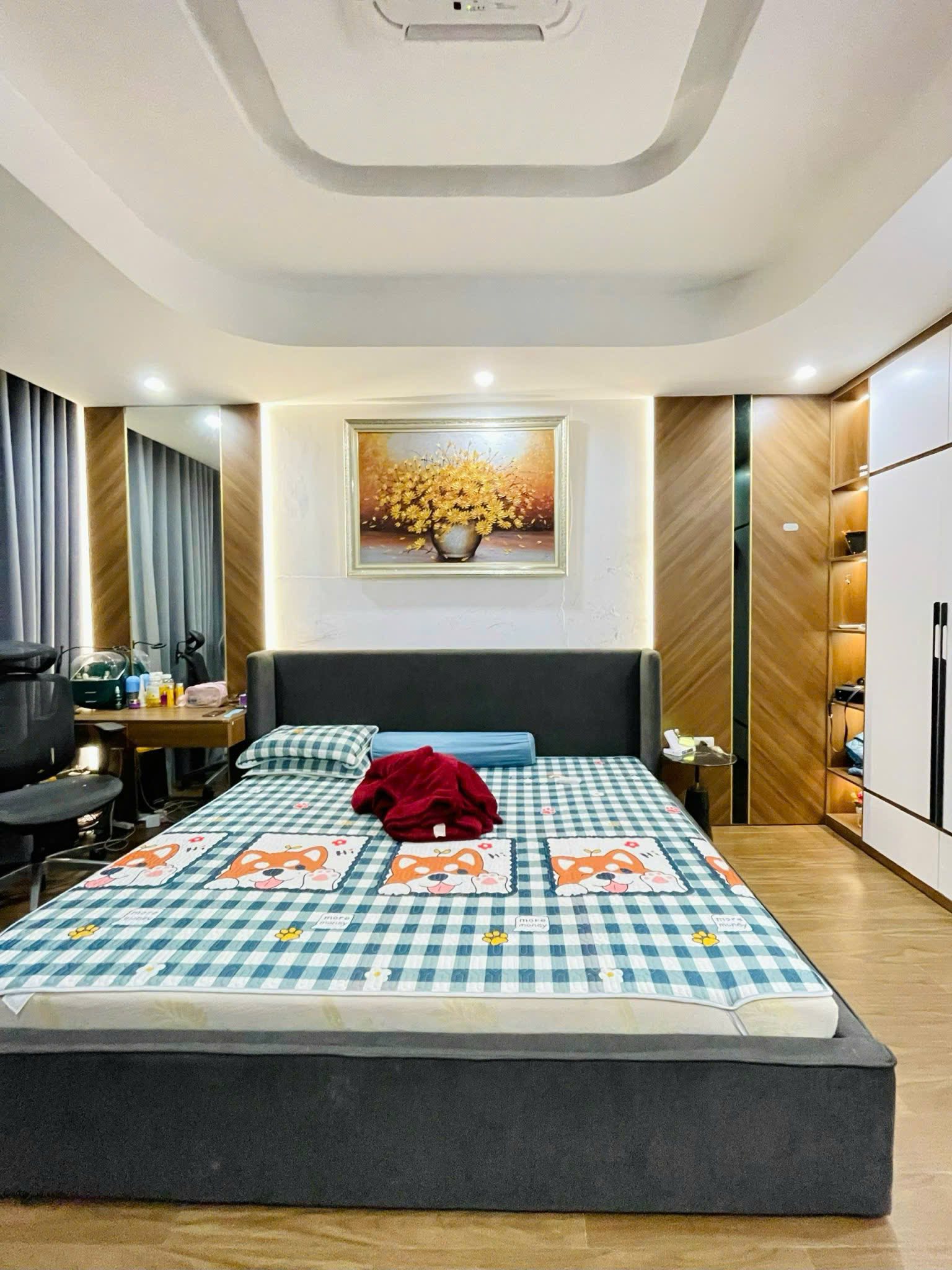 Bán nhà Hồ Tùng Mậu, 6 tầng thang máy, tặng nội thất