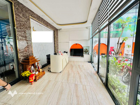 Bán nhà mặt tiền kinh doanh ngộp bank, hạ chào 10 tỷ, Lý Chính Thắng, phường 7, quận 3, 205m2, 2 tầng, nở hậu