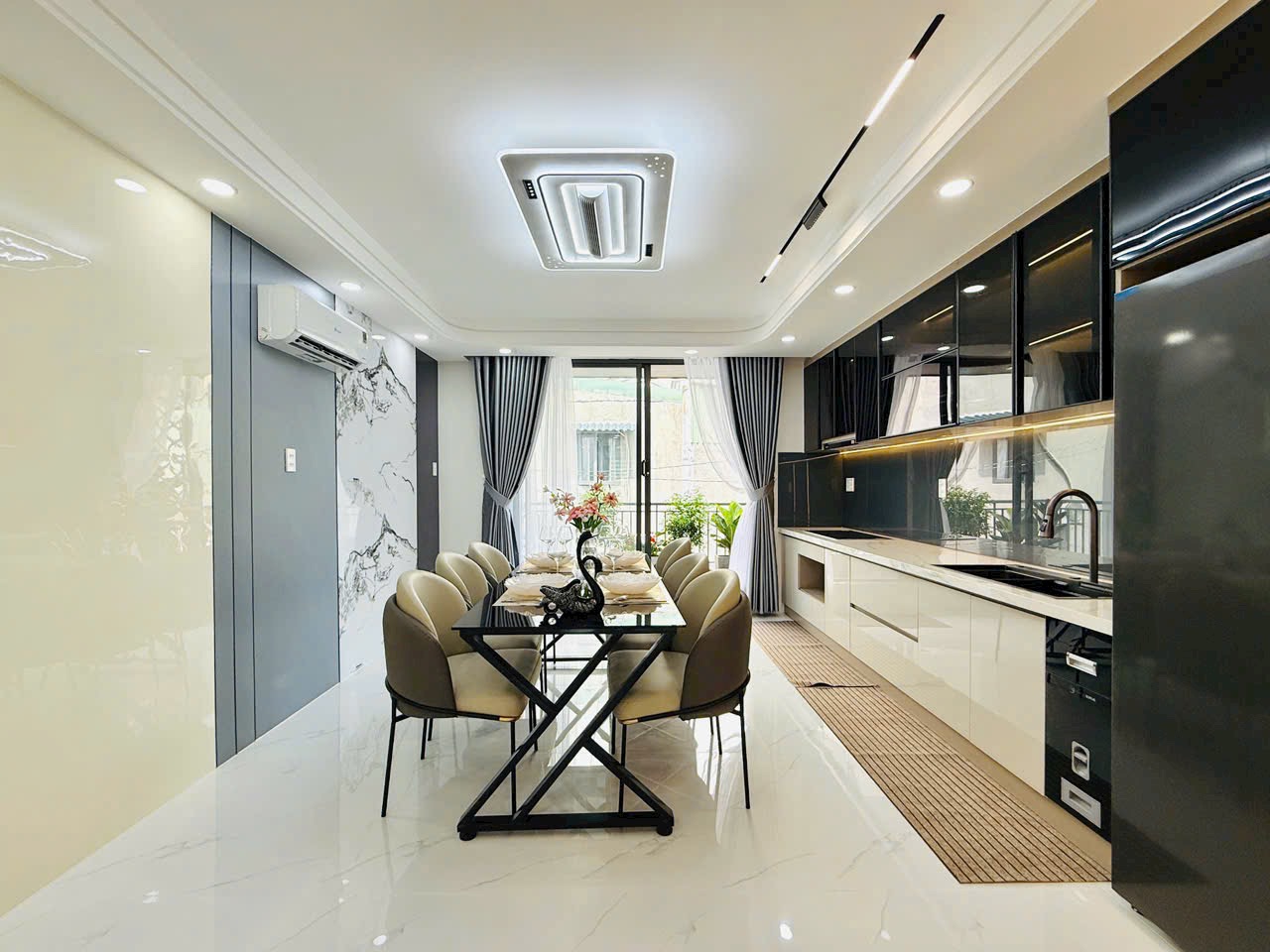 Bán nhà phố đẹp khu Đồng Bộ đường Lê Đức Thọ, phường 15, quận Gò Vấp, Hồ Chí Minh
