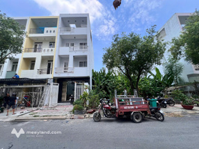 Đất 5m x 18m + 7m x 18m khu Sadaco ven sông phường Tân phong, quận 7, giá 13,5 tỷ