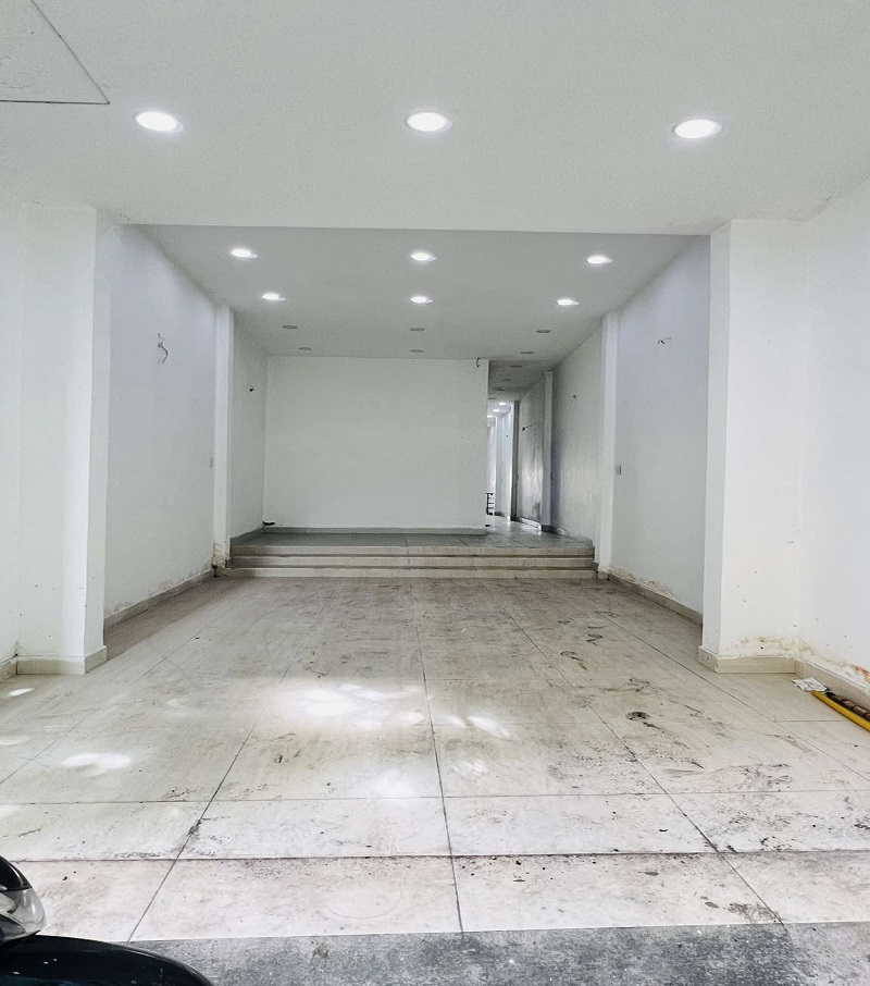 Chỉ 235 triệu/m2 có ngay nhà 2 mặt tiền kinh Cộng Hoà, phường 13, Tân Bình, 166m2, 2 tầng