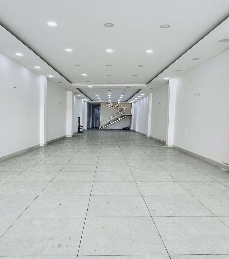 Chỉ 235 triệu/m2 có ngay nhà 2 mặt tiền kinh Cộng Hoà, phường 13, Tân Bình, 166m2, 2 tầng