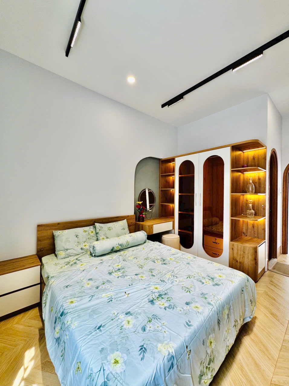 Bán nhà phố đẹp đường Xô Viết Nghệ Tĩnh, phường 25, quận Bình Thạnh, Hồ Chí Minh