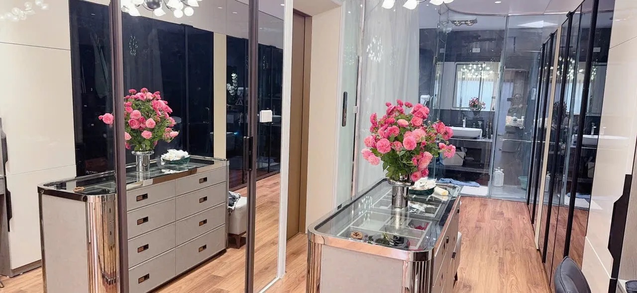 Siêu phẩm Trương Định - hơn 60m2 x 7 tầng thang máy - ô tô tránh - gara - kinh doanh - ở sướng