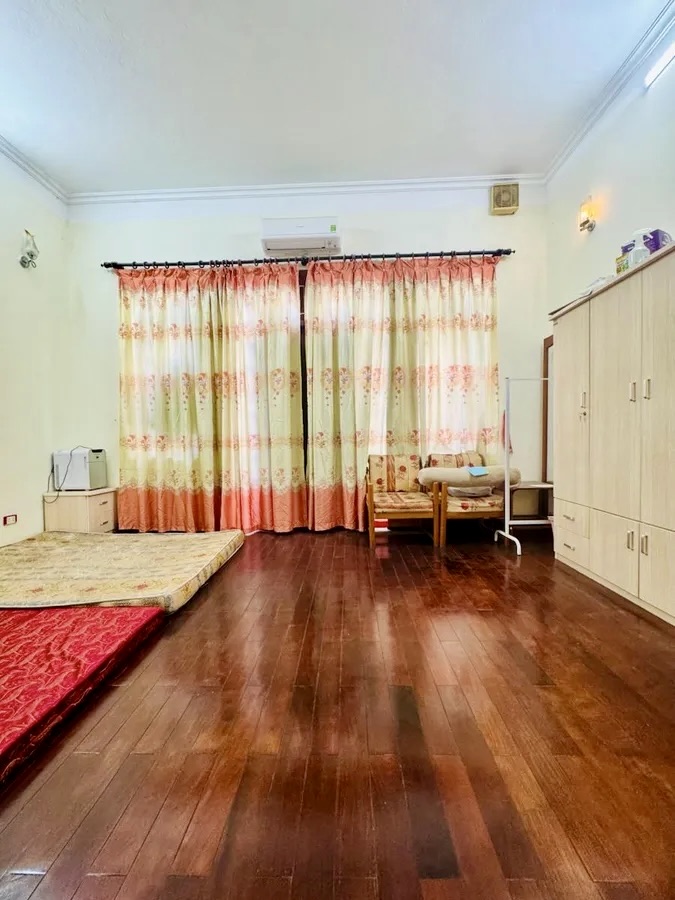 Phân lô vip Đền Lừ - Tân Mai - Hoàng Mai - ô tô tránh - vỉa hè rộng - gần hồ - giá tốt