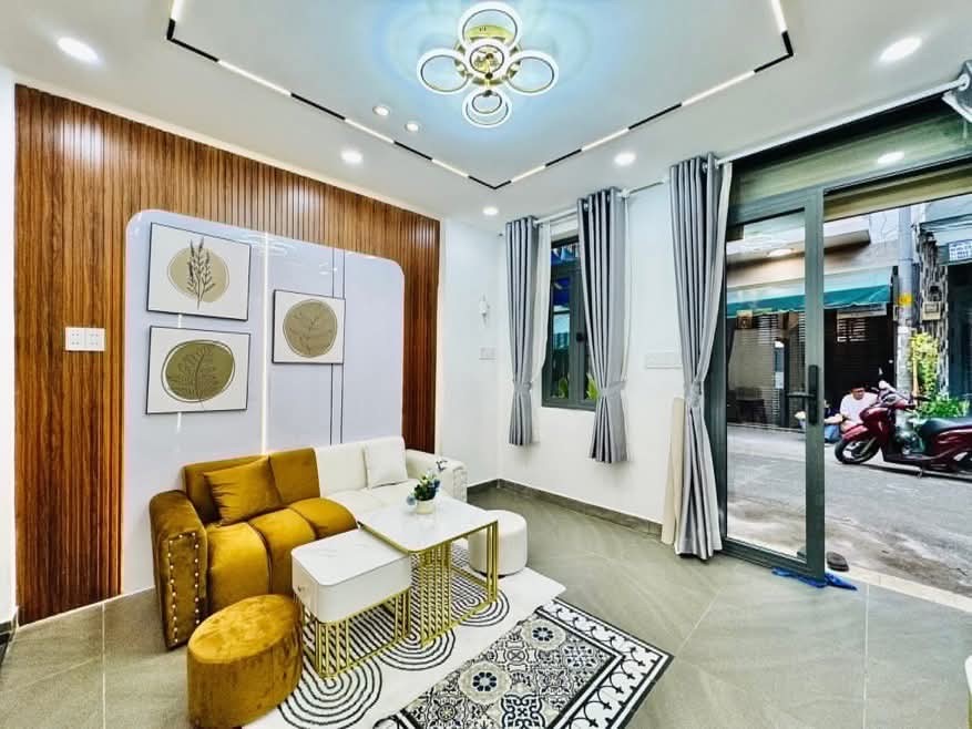 Bình Thạnh, diện tích 30m2, hẻm 6m giáp Quận 1, giảm còn 5,25 tỷ