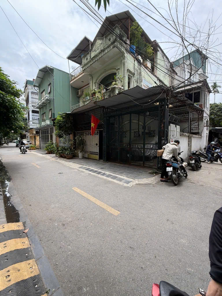 Giảm hẳn 1 tỷ phân lô Đầm Trấu, ô tô, lô góc chỉ nhỉnh 300 triệu/m2, sở hữu ngay 107m2