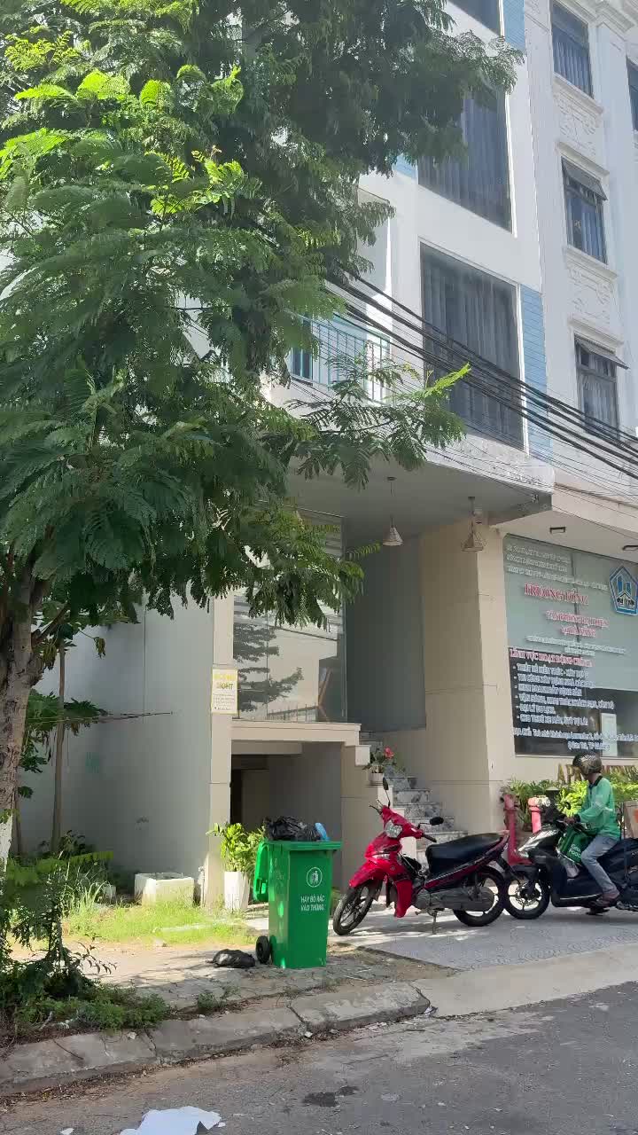 Chính chủ nhanh lô đất sát biển, vị trí trung tâm du lịch siêu đẹp