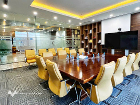 Bán sàn văn phòng Ngoại Giao Đoàn diện tích khủng, hoàn thiện đẹp