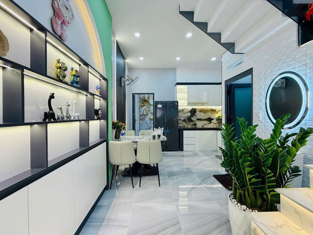 Bán nhà phố đẹp đường Thống Nhất, phường 16, quận Gò Vấp, Hồ Chí Minh