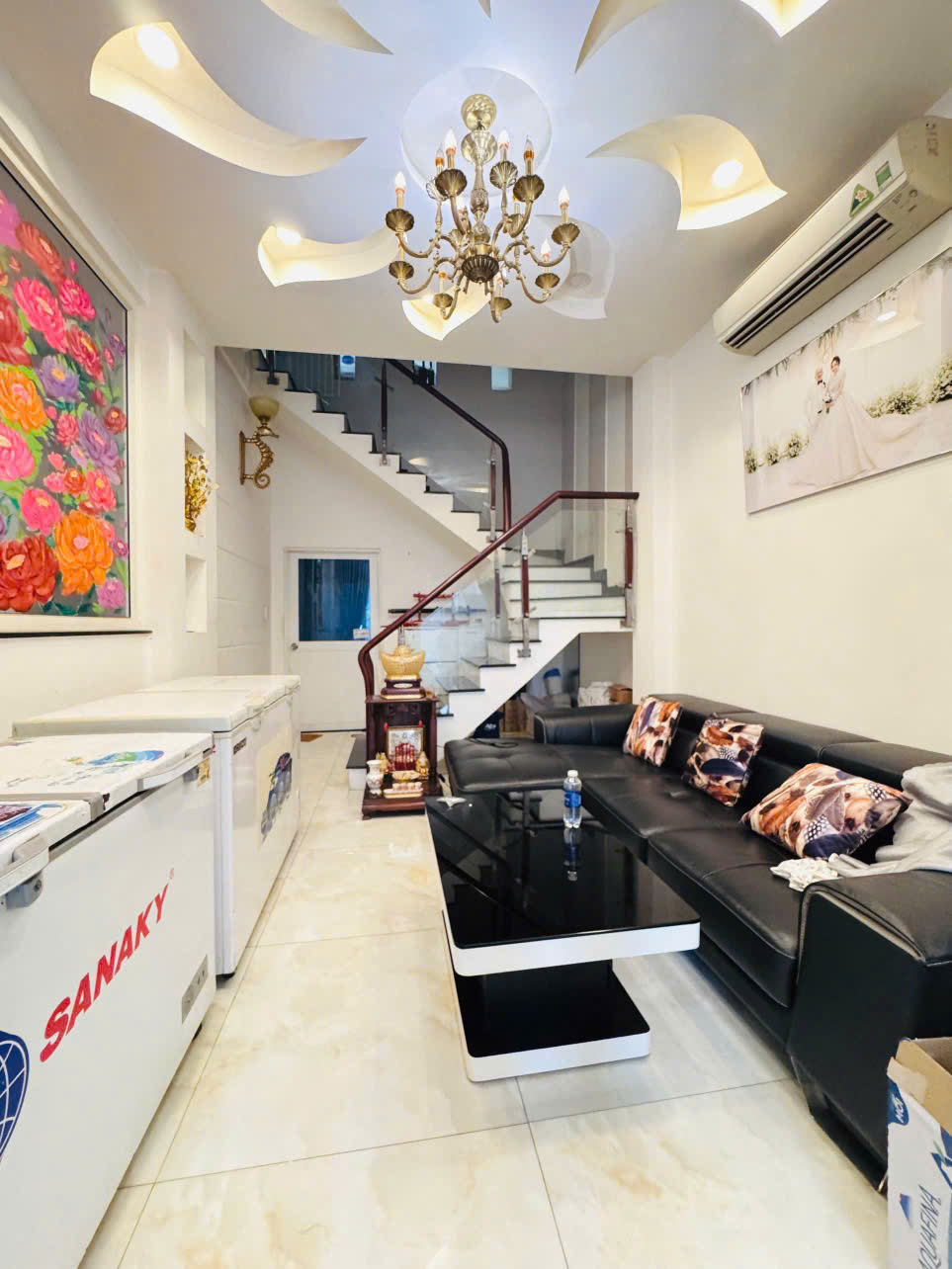 Cực hot nhà hẻm 6m, 4 tầng đẹp ngang 4.5m, 86m2, Phạm Văn Đồng, giá bán 13,9 tỷ